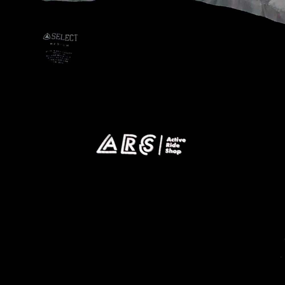• Active Ride Shop T-Shirt • - Picture 3 of 5
